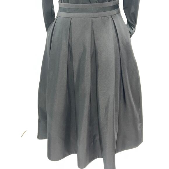 White House Black Market Skirt, Size 4 – Elegant Black, Delicate & Sophisticated - Picture 5 of 16